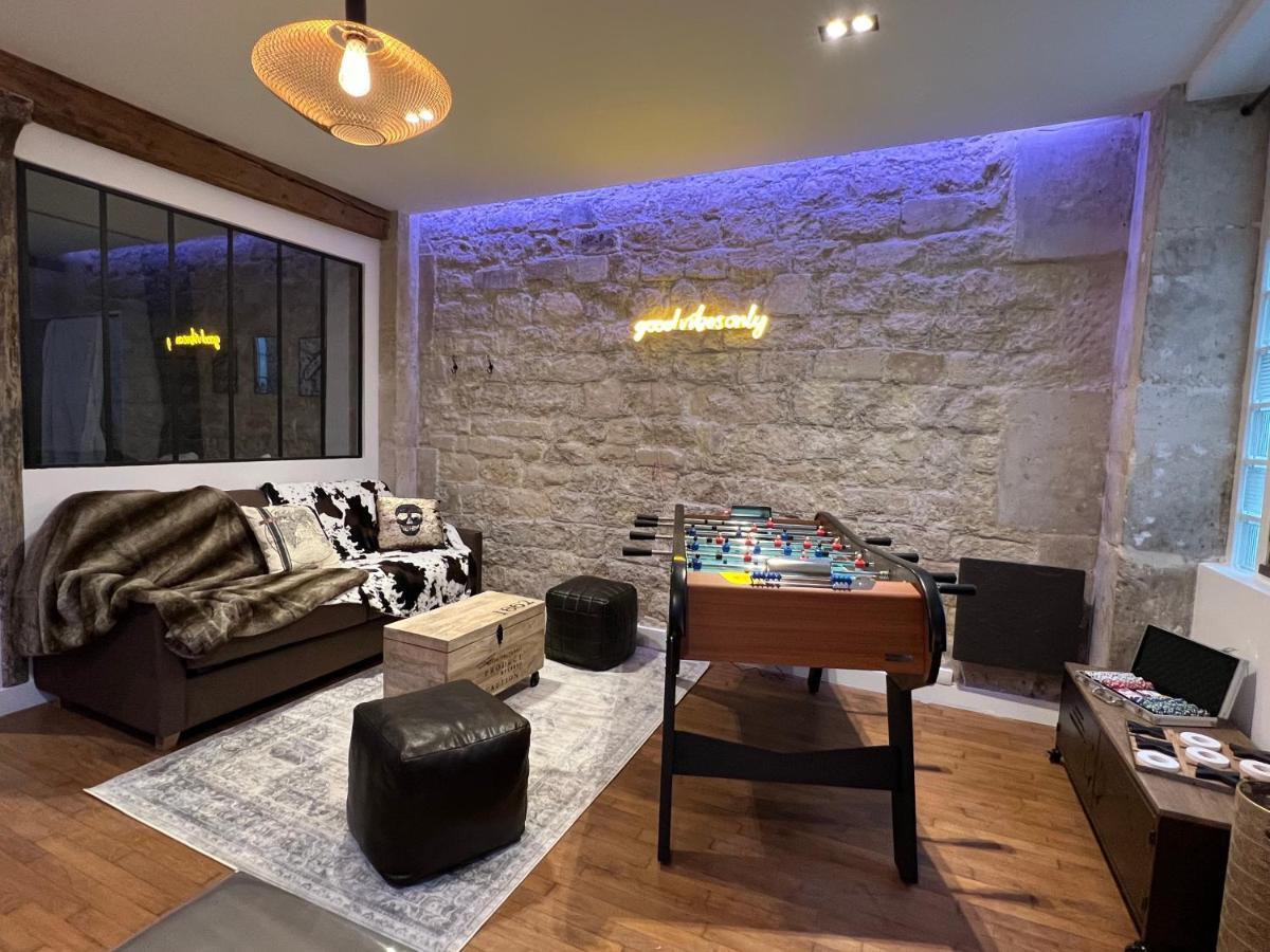 Good Vibes Luxurious Loft In Paris 11Th, With Ac & Table Football Екстер'єр фото