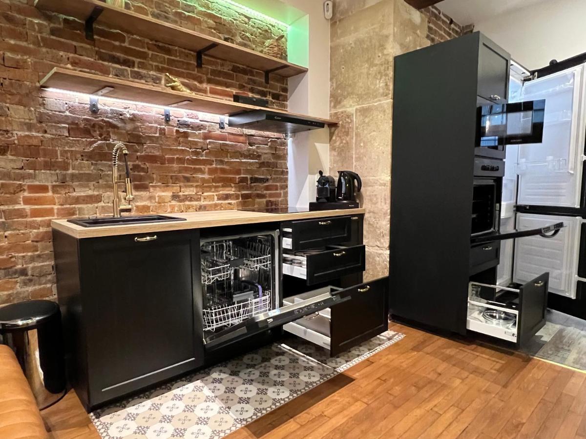 Good Vibes Luxurious Loft In Paris 11Th, With Ac & Table Football Екстер'єр фото
